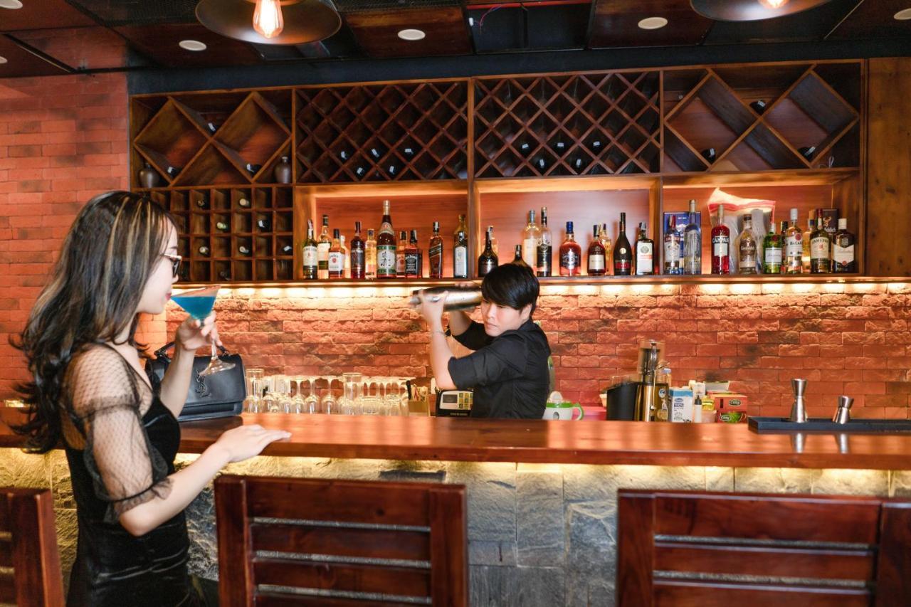 Bao Hung Hotel & Apartment - Tran Thai Tong Hanoi Esterno foto